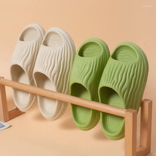 Zapatillas 2024 moda dibujos animados unisex dormitorio zapatos hombres color sólido verano baño zapatilla antideslizante baño en casa
