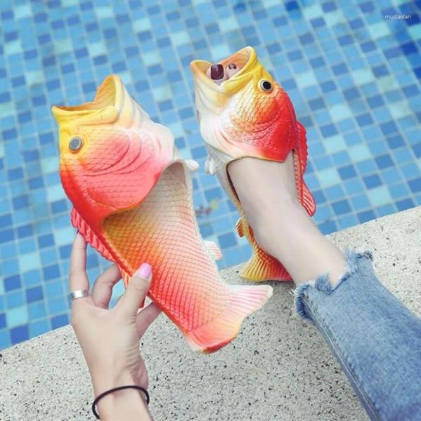 Slippers 2024 Fish Fashion Exter Uster Girls Summer Flip flip Creative Funny Couple en forme de poisson Parent-Child