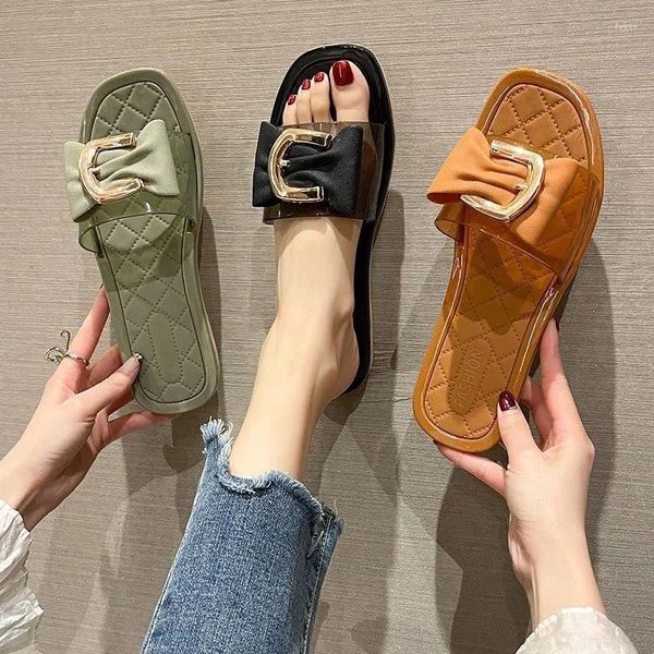 Slippers 2024 Summer Fashion Women Chaussures Transparent Soft Bottom Metal Decoration Sandales Females Place Outdoor Casual