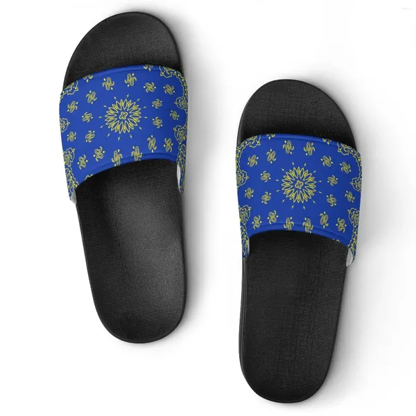 Slippers 2024 Summer Men's Slipper Slipper Salle de salle de bain tongs flip-flop Family Flats Sandals extérieurs Sandales Bandana Design