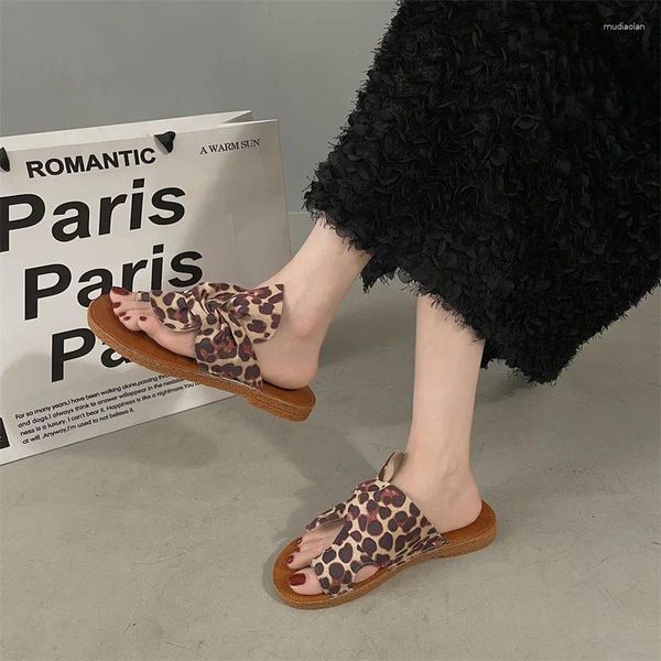 Slippers 2024 Chaussures féminines Ensemble d'orteils Femmes Summer Leopard Print Loisk