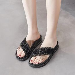 Slippers 2024 dames schoenen zomer strand sandalen mode bling silders bohemian flip flops