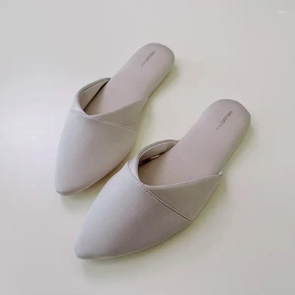 Pantoufles 3 couleurs simples et confortables pour femmes, chaussures de chambre à coucher pour filles, quatre saisons universelles