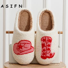 Slippers Asifn Cute Boot Dames Slippers Cowgirl Hat Fluffy Cushion Glaides Comfortabele gezellige comfortabele glimlach Houseshoes Laides Winterschoenen 230817