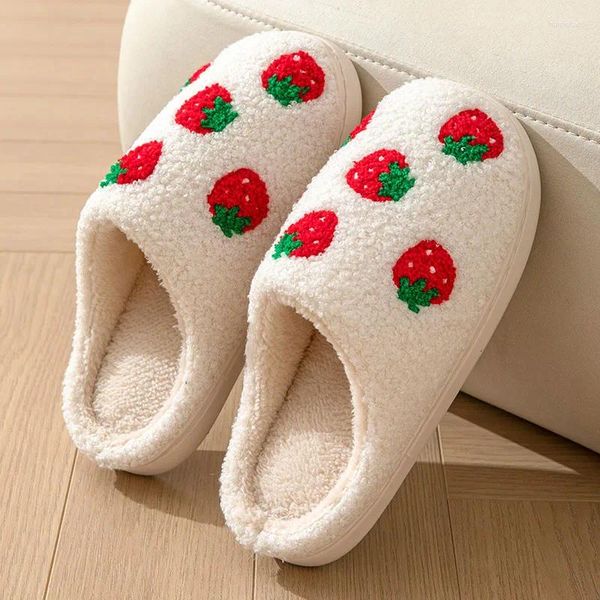 Slippers Automn Winter Cotton Chaussures Strawberry for Women Sweet Furry Briny Femme CHAUD INDOOR