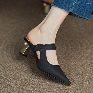 Chaussons Baotou Mules femmes été 2023 bout pointu mode demi soutien femme chaussures en cuir souple sandales à talons hauts élégant