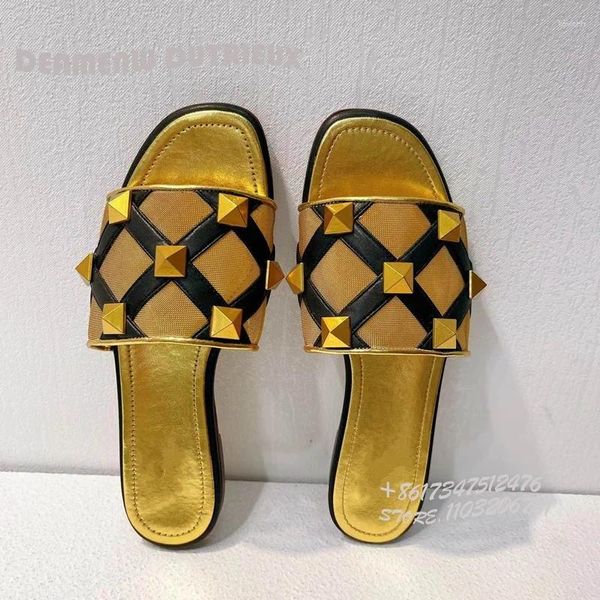 Zapatillas Negro Oro Rayado Remache Malla Mujeres Abierto Casual Slingback Púrpura Cuero Hollow Sandalias Pisos Metal Diseño Zapatos de verano