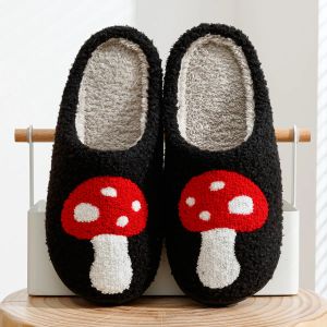 Slippers Black Chabyroom Hiver Home Femmes Slippers Cozy Confortant Style Broided Agaric Soft HousesHoes Chaussures Pantuflas de Mujer