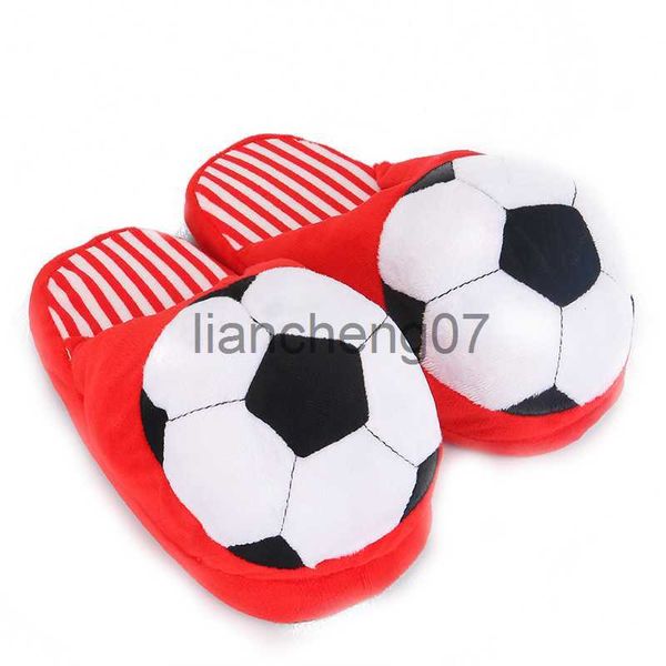 Pantoufles Pantoufles de football de dessin animé mignon mode dames hiver intérieur coton glisser fond doux antidérapant pour garder au chaud à la maison x0916