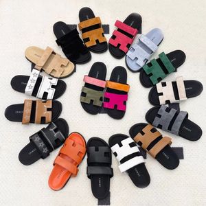 35-44 con zapatillas de sandalia de chipre de caja diseñadoras de diseñadores sandalias planas para cuero de piel de ternera de playa cuero de gamuza de gamuza natural en marrón y negro para mujeres y hombres 7777
