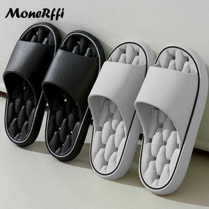 Slippers Cloud Voor Mannen Slippers Strand Sandalen Badkamer Antislip Slides Vrouwen Indoor Huis Schoenen Man Mannelijke Slipper H240325