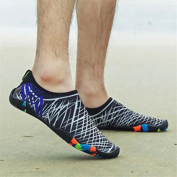 Zapatillas Suela colorida 42-43 Zapatos de agua para hombres Chanclas Marcas Sandalias Zapatillas de deporte transparentes Visitantes deportivos