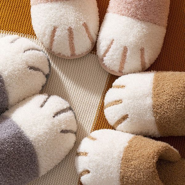 Slippers Cotton Slippers Femme's Automne and Winter Cat Claw Criw Cartoon Belle Couple Pantoufles intérieures Panneffes de peluche chaude épaissie 230817