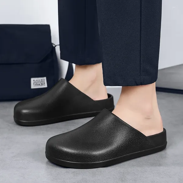 Pantoufles Style Couple Chaussures Pour Hommes 2024 Imperméable Antidérapant Chef Mode Léger Slip-on Moitié