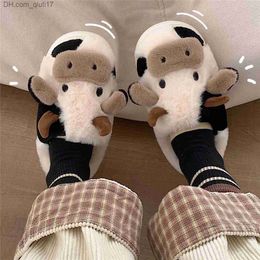 Hausschuhe, süßer Tier-Slider, geeignet für Mädchen, modisch, Kaii, flauschiger Winter-warmer Slider, Damen-Cartoon-Milch-Cowhouse-Slider, interessante Schuhe Z230727