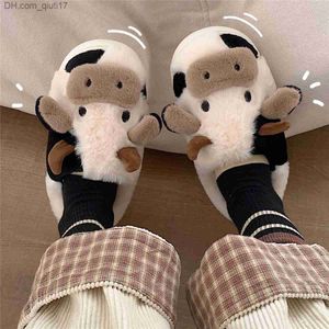 Slippers Sliant animal mignon adapté aux filles mode Kaii Meuffy Winter Warm Slider Cartoon's Milk Milk Cowhouse House Chaussures Intéresses Z230727