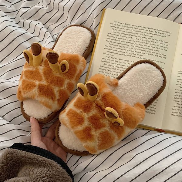 Pantoufles Pantoufle d'animal mignon pour femmes filles mode Kawaii moelleux hiver chaud femme dessin animé girafe maison sandales chaussures drôles 230831