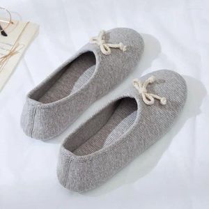 Pantoufles mignonnes avec nœud papillon pour femmes, chaussures de maison confortables, légères, ballerines plates, enceintes, post-partum, maternité