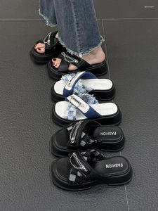 Zapatillas de mezclilla para mujer, zapatos de esquisto plano para mujer, plataforma Pantofle de playa, toboganes de lujo Med, Sabot poco profundo, diseñador de verano 2023 PU