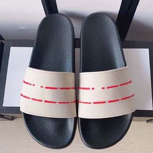 Slippers Designer Slipper Sandalen voor Dames Casual Hotel Beach Lederen Rubber Lente en Herfst Mode Luxe Comfortabele Hoogwaardige Slippers
