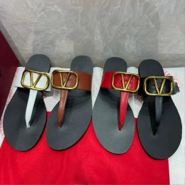 Pantoufles designer femme sandales de marque métal v boucle tongs les gouttes réelles en cuir femme luxurys glissades de mode de mode causale taille 354