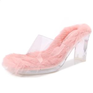 Slippers Europese veelzijdige vacht Hoge hakken Women's Crystal Heel Rabbit Hair Sandals voor extern Amerikaans niche -ontwerp Sweet en 231219