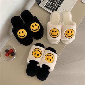 Slippers Mode Slipper Open Teen Happy Face Binnenslaapkamer voor meisjes Winter Herfst Lente 220921