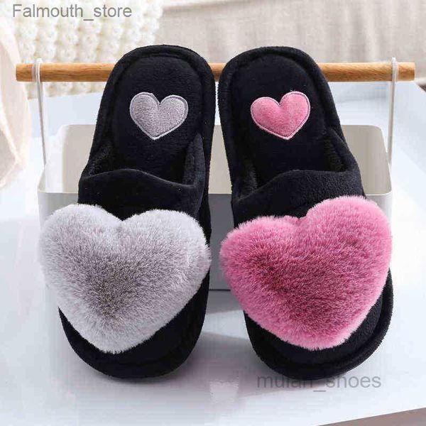 Pantoufles Mode femmes pantoufles amour coeur coton pantoufle hiver Fourrure diapositives dames maison Furry chaud intérieur chaussures Claquette Fourrure Q230909