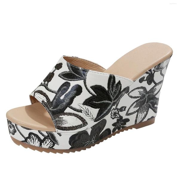 Zapatillas de moda para mujeres flores de verano cuñas impresas deslizamiento transpirable en sandalias planas abiertas para el tamaño 12 13 mujer