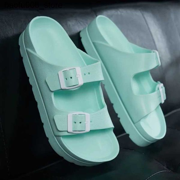 Pantoufles À la mode nouveau curseur à semelle épaisse EVA adapté aux femmes portant confortable curseur de plage double bouton lumière anti-dérapant curseur chaussures de gelée Q240318