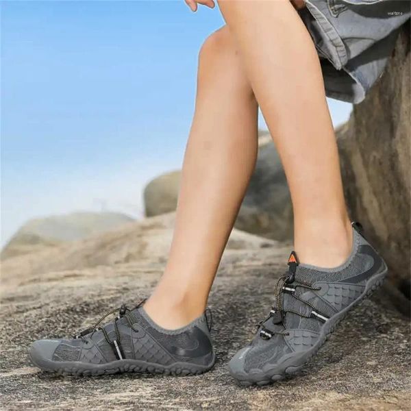 Zapatillas FiveFingers Sandalias secas rápidas Summer 2024 Zapatos de lujo Femenino de lujo Sport Krasofka Fit Loafer'lar