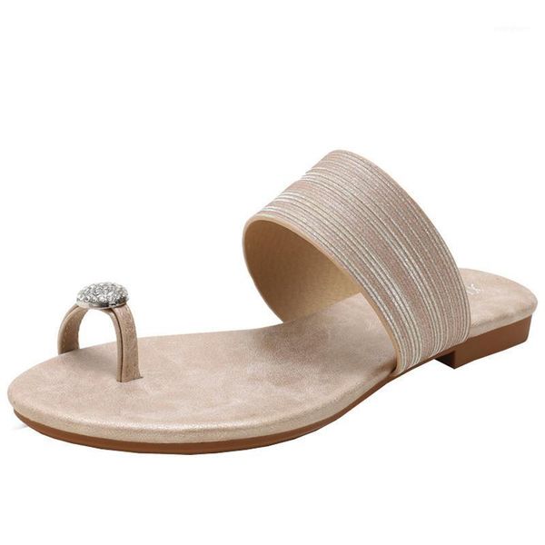 Pantoufles sandales plates femmes confortable fond mou 2023 strass vêtements d'extérieur à la mode paresseux plage grande taille