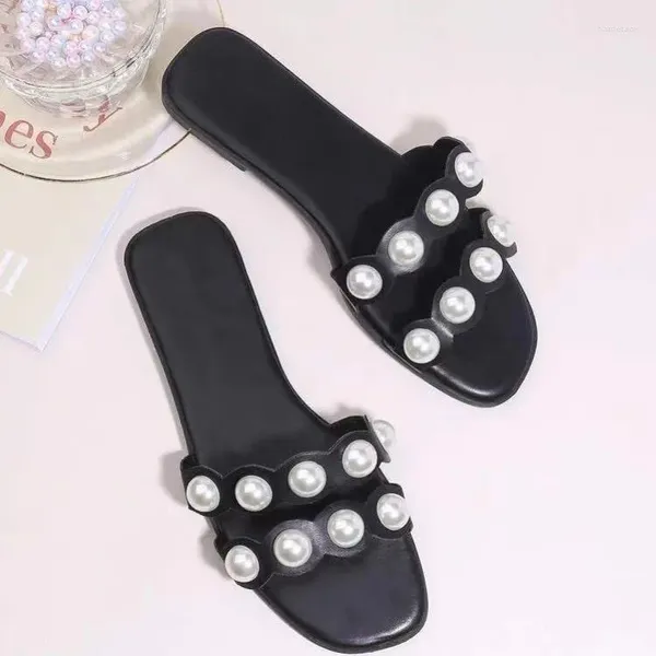 Slippers Flat Chaussures 2024 Fashion Party Fulgurant Pearl Sandales CEINTROLLE FIME FEMMES ROMAINES FLIPS FLOP