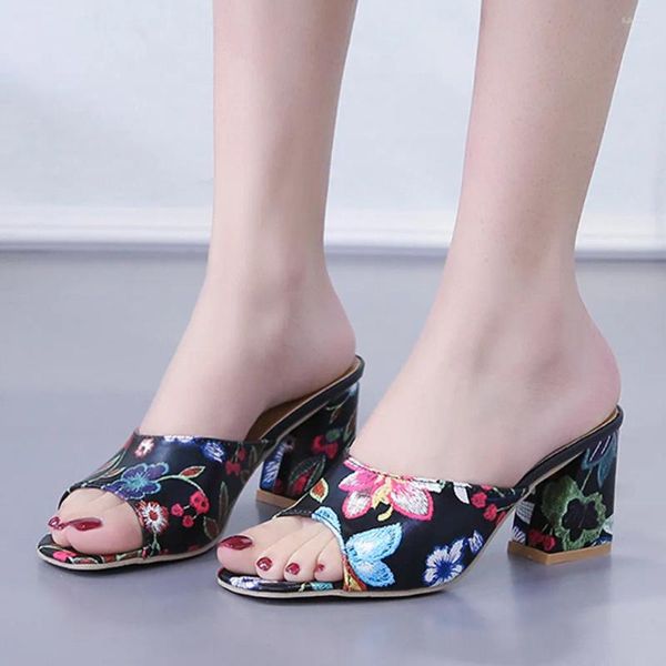 Slippers Floral Imprimé élégants sandales épais avec un mot glisser l'été pour femmes hautes talons de mariage lacet lacet up both zapatos