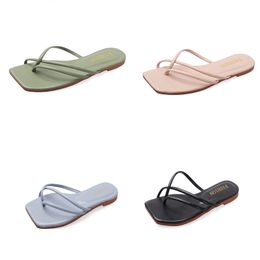 Slippers Footwear Designer Chaussures féminines pour hommes pour hommes noir et blanc 04566237 720