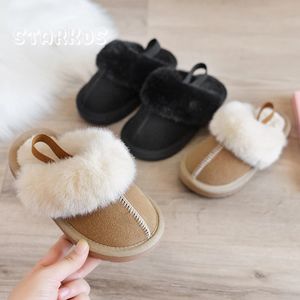 Pantoufles Fourrure Enfant Hiver Peluche Bande Élastique Sandales De Luxe Slipon Plate-Forme Diapositives Garçons Filles Designer Coton Maison Chaussures 231101