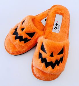 Slippers Halloween Pumpkin Lantern Slippers Automne Furry Comfort Soft Furry Toe Slides Femmes Femmes 43 Pantanes extérieures Zapatos Mujer 230817