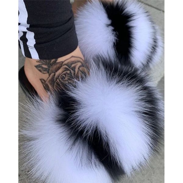 Slippers Hot Vente Summer Women Fox Fur Slippers Furry Slippers Designer Fur Slides Girls Black Fur Slides Magnifique Big Fur Sandal