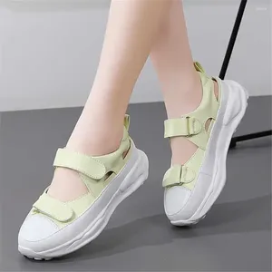 Slippers Verhoogt Hoogte Super Big Size School Sport Meisjes Schoenen Vrouwen Sandalen 2024 Sneakers Luxus China Snearkers Leven