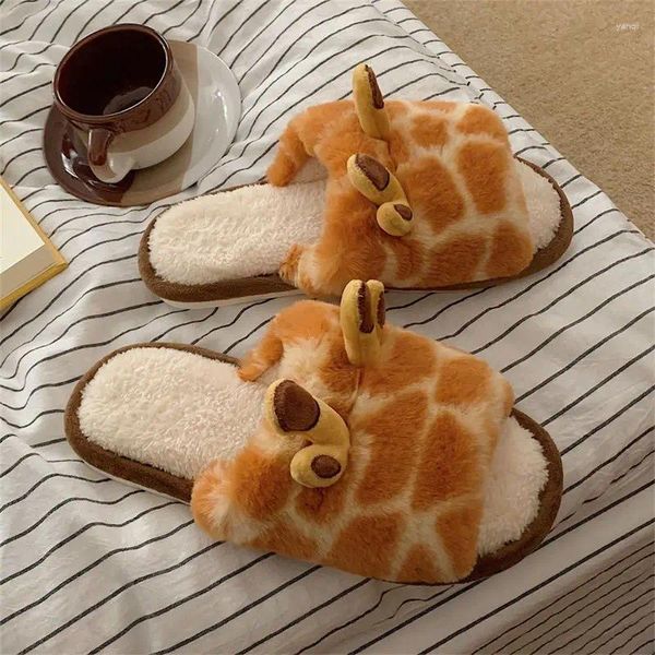 Pantoufles coréennes mignonnes girafe en coton pour femmes, chaussures douces, confortables, légères, en peluche, résistantes à l'usure
