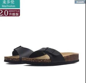 Zapatillas estilo coreano pareja sandalias de corcho para mujer hebilla corta correa decoración playa verano suave cuero de fibra ultrafina H2403283QGC