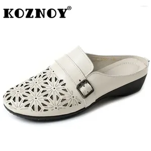 Slippers Koznoy 3cm vrouwen moccassin echt leer zachte flats etnische zomerronde teen holle comfortabele loafers oxfords schoenen