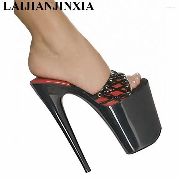 Slippers Laijianjinxia Summer Summer 20cm Ultra High Heels 8 pouces Lady Fashion Sexy Chaussures Black / Red Platform Femmes