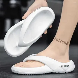 Slippers groot formaat zonder tennismeisjes van de hiel vrouw van 2 tot 7 jaar sandalen strandschoenen merk sneakers sportmodel