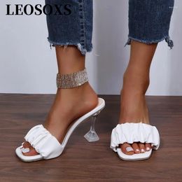 Zapatillas Leoxs Sexy 2024 Sandalias femeninas de moda de diseñador Toos abiertos Tacones altos Bombas de vestir zapatos de fiesta para mujeres Toboganes de verano
