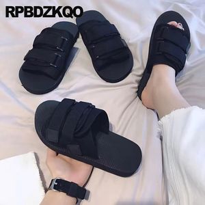 Slippers lichtgewicht open teen vrije tijd unisex glijbanen strand breed fit dames schoenen mannen plus maat flats sandalen 46 12 mesh paar