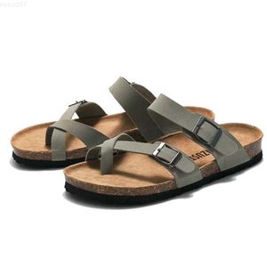 Slippers Luxe Designer Zomer Palm Kurk Slippers voor Mannen Romeinse Outdoor Mannen Slippers Leer met Vinger Comfort Heren Sandaal Slides L230718