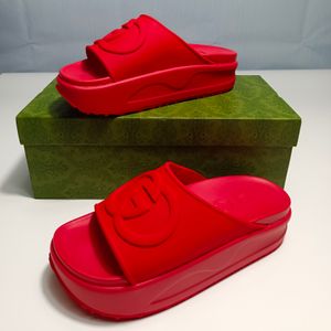 Slippels Luxe sandalen Woody Flat Mule Designer Beroemde dia's Zomer Zwart Wit Beige Pink Coach Sandels Lidies Office Platform Sandales