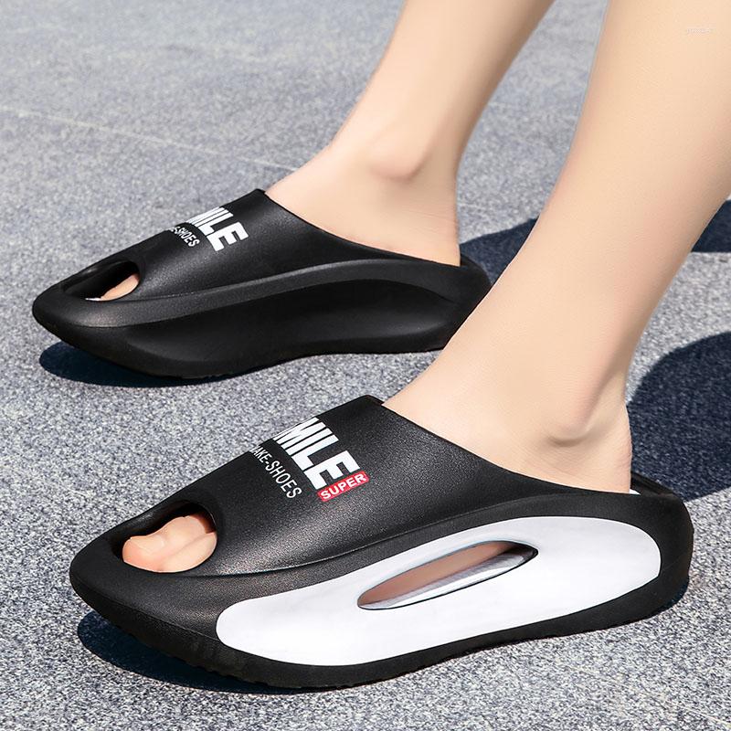 Zapatillas de plataforma para hombre, zapatillas antideslizantes de verano 2023 con suela blanda EVA, zapatillas deslizantes para el baño y el hogar para hombre, para exteriores, informales, en la playa