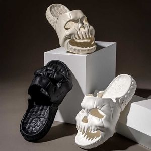 Slippers Men Skull Design Single Band Slides 2023 NIEUW KAN EVA -platformpaar Beach Sandals Uniek Y2302